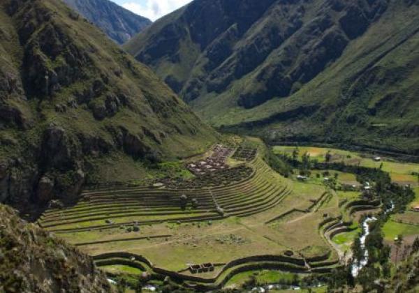 views-of-the-sacred-valley
