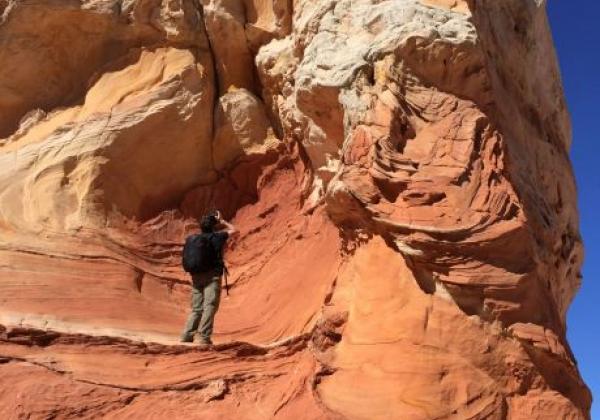 vermillion-cliffs-white-pocket-2