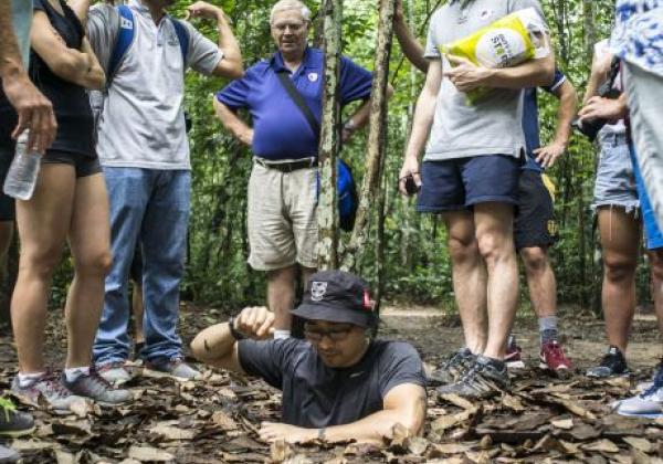 vn-saigon-cu-chi-tunnel