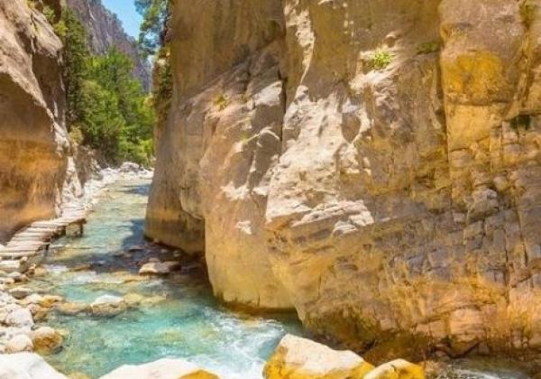 samaria-gorge