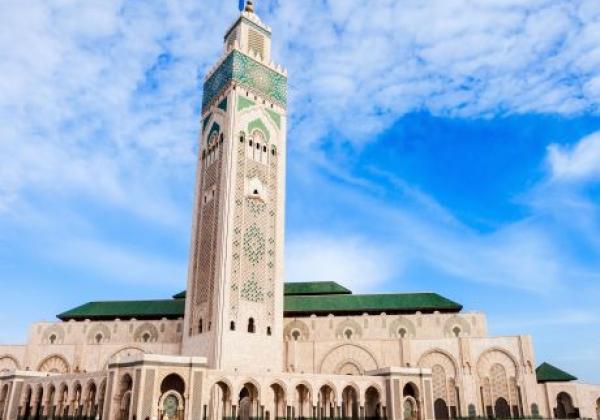 die-hassan-ii-moschee-ist-eine-moschee-in-casablanca,-marokko