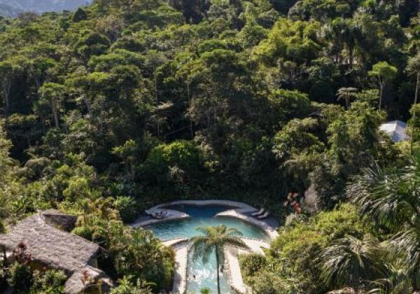 08.-piscina-dron