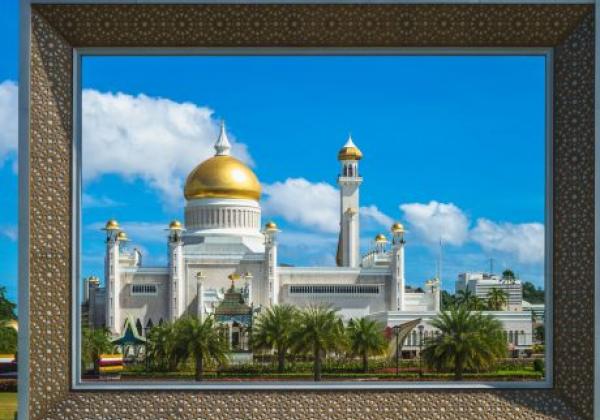 ali-saifuddien-mosque